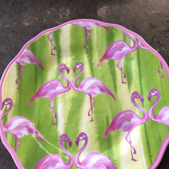 Plates and bowls - Picture 4 of 6